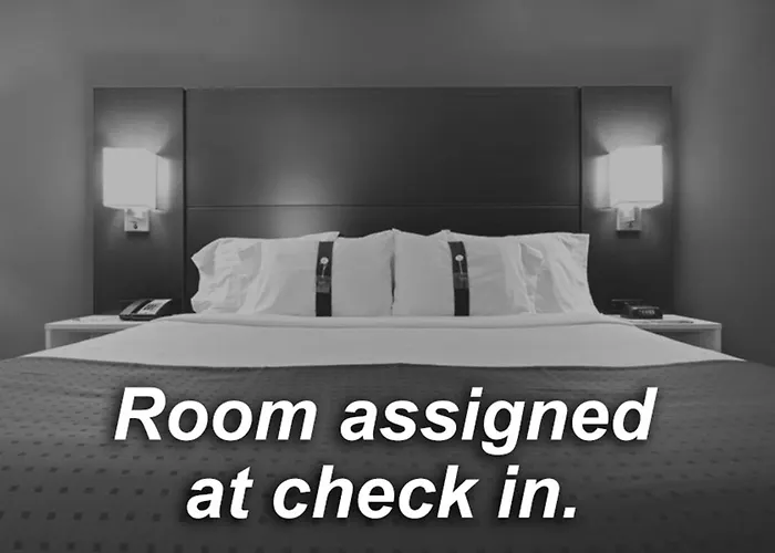 Holiday Inn Express Pearland By Ihg